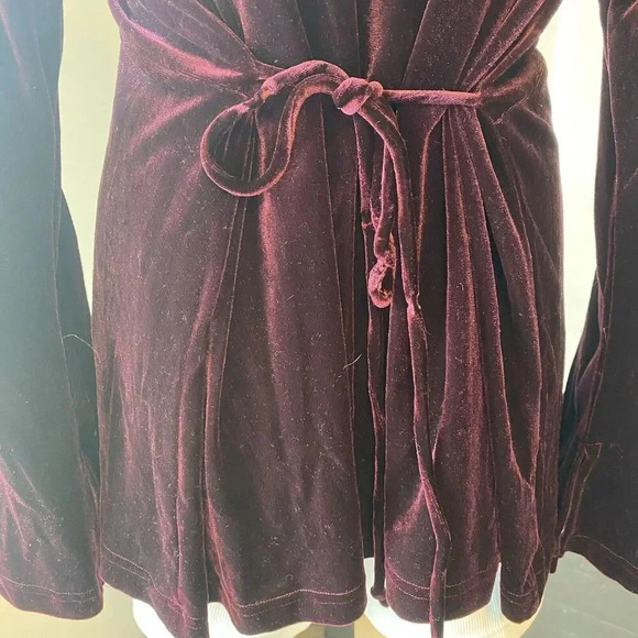 BABY&ME Purple XL Maternity Casual Velvet Velour V Neck Top LongSleeve Holiday - Picture 6 of 10